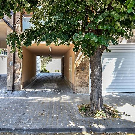 شقة Cozy Flats Nearby Center Free Park Area فارنا المظهر الخارجي الصورة