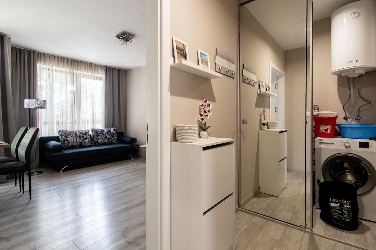 شقة Cozy Flats Nearby Center Free Park Area فارنا المظهر الخارجي الصورة